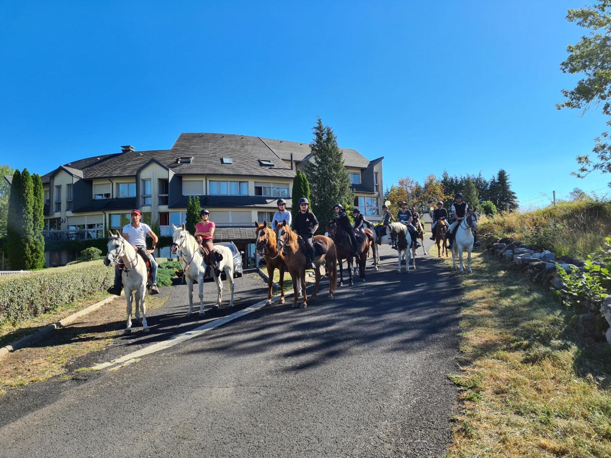 Bastide Du Cantal サレ 部屋 写真